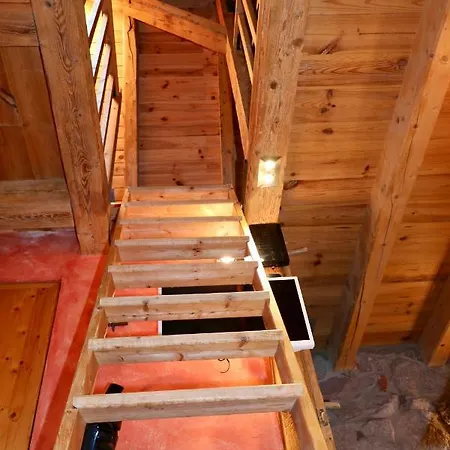 Ancienne Petite Marcairerie De Montagne Renovee Cadre Rustique *